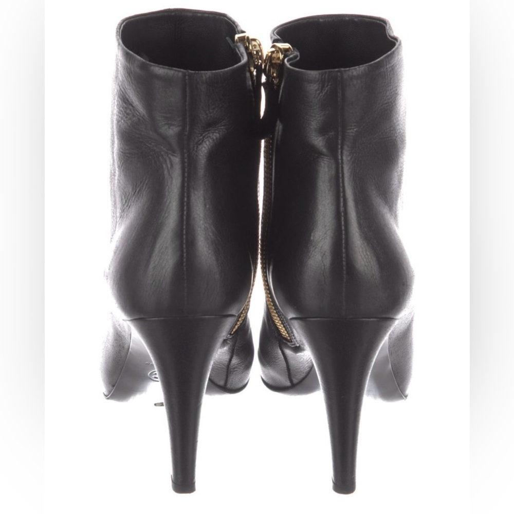 Chanel black leather faux pearls ankle boots - Picture 3 of 14